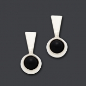 Exclamation_Earr_4ce4490537a58.jpg